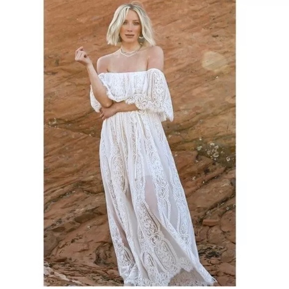Baltic Born Caroline Lace Off Shoulder White Maxi Dress Size M NWT - Picture 8 of 9